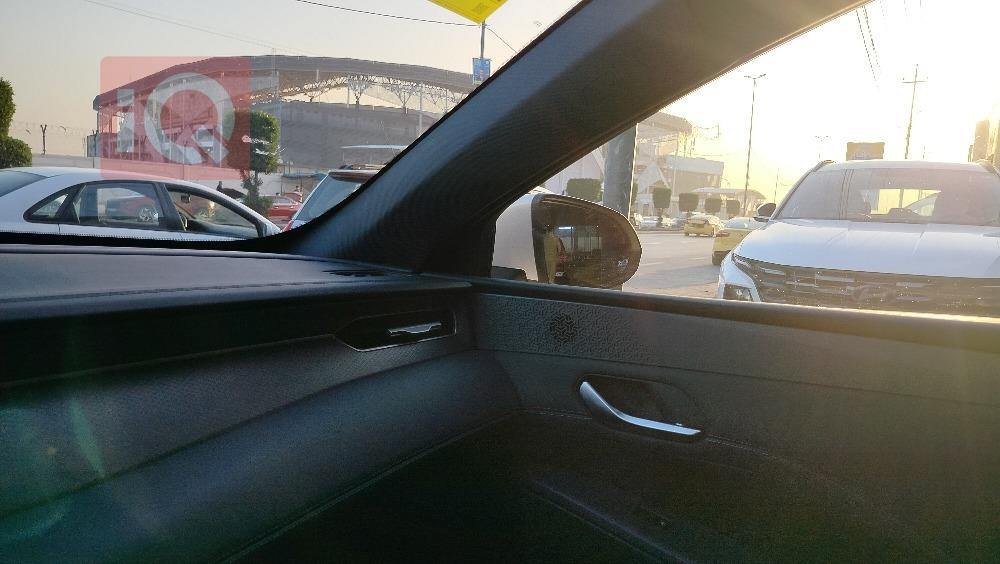 بی وای دی Qin Plus